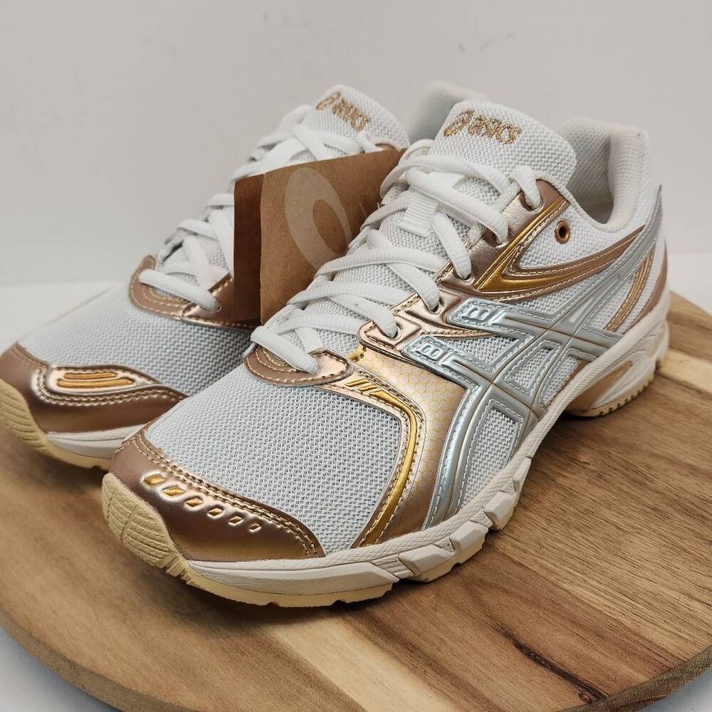 Asics GEL-DS TRAINER 14 Women's Size 7 Gold White Creme - Picture 6 of 9